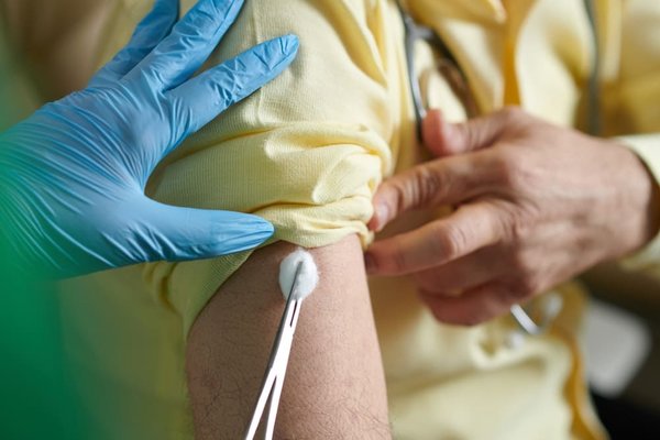 Comment aborder la question de la vaccination pendant la grossesse ?